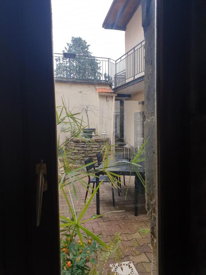 La Maison Porte Bonheur * Chantelle