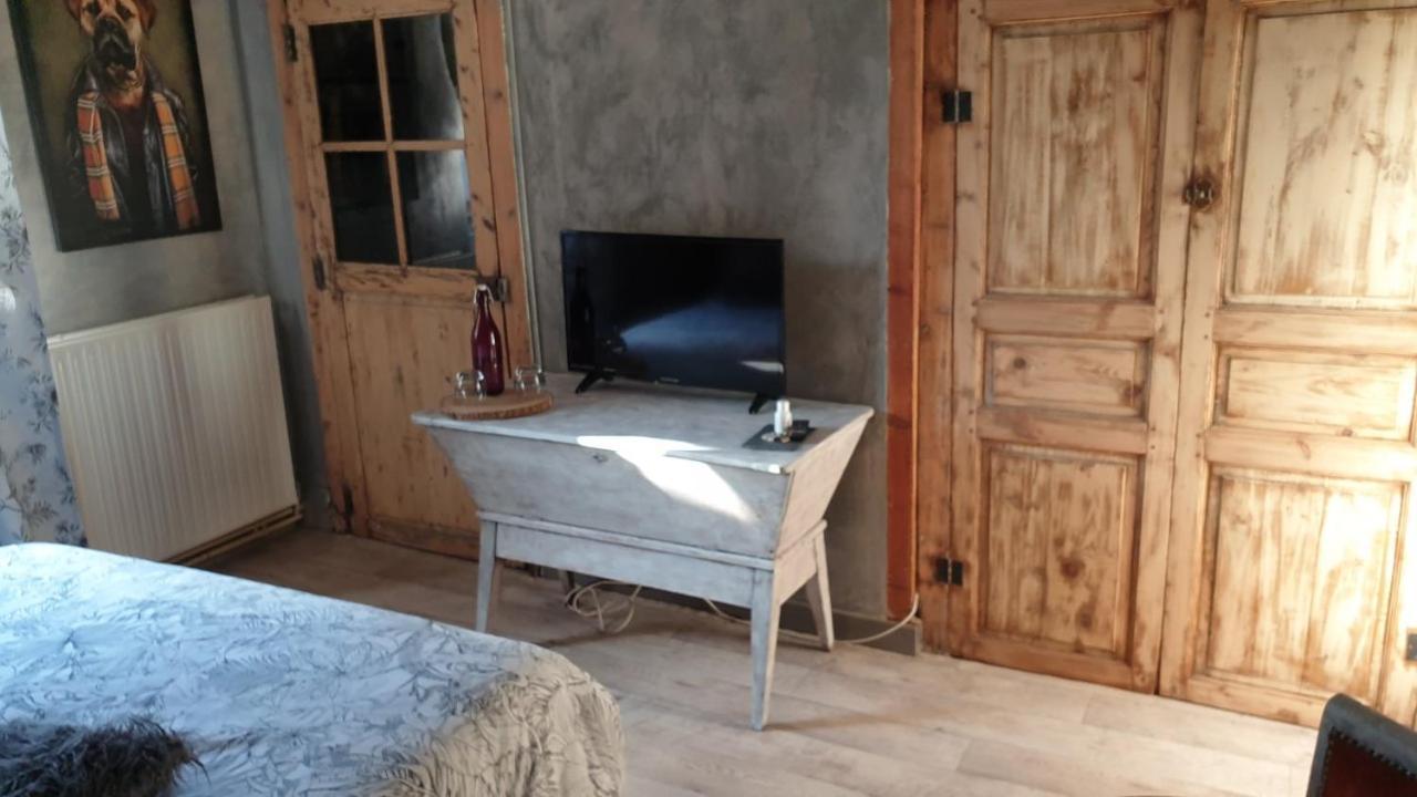 La Maison Porte Bonheur Gasthof Chantelle